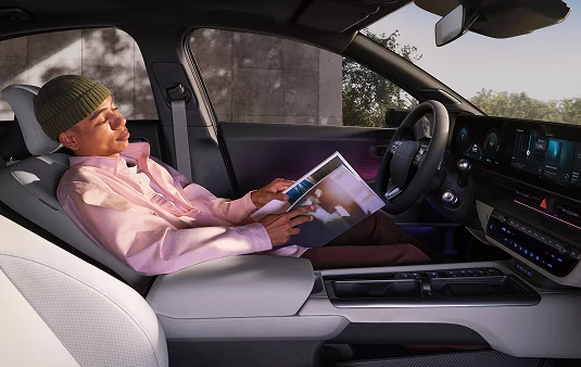 Hyundai - New IONIQ 6